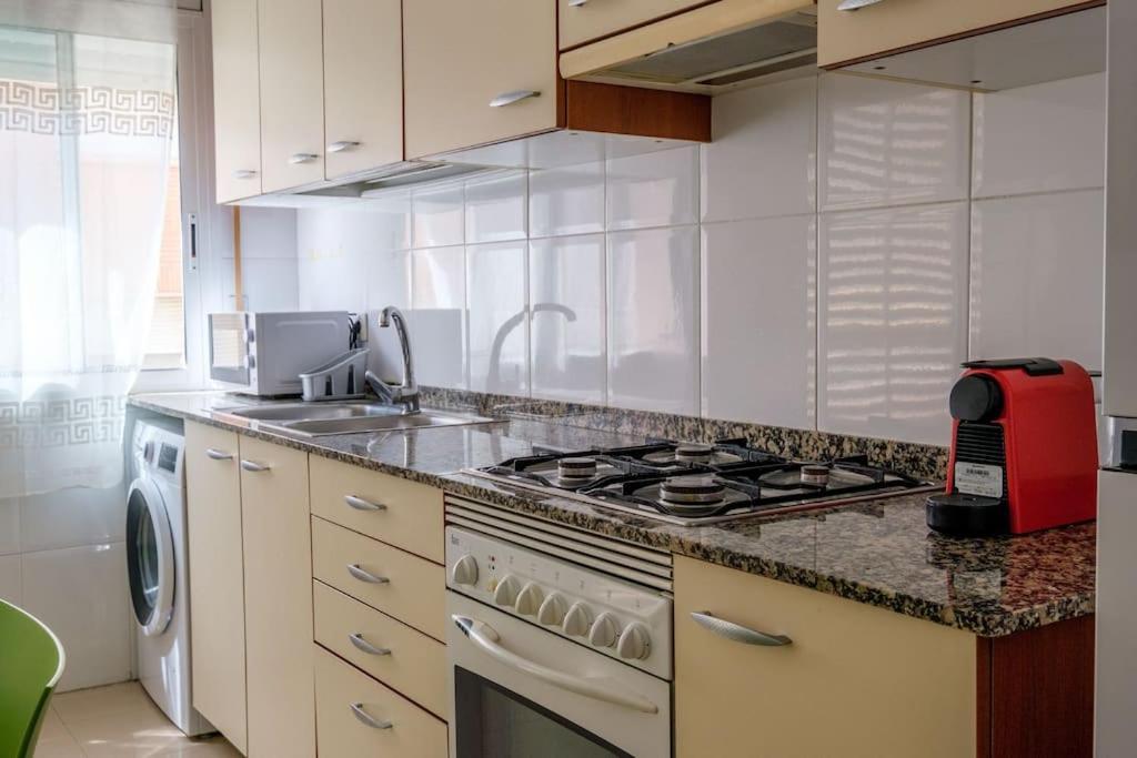 Apartamento En Complejo Residencial, Con Piscina. Salou Exterior photo